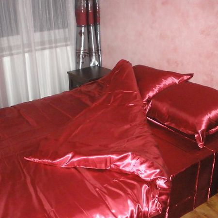 Living Room ทาร์นูฟ ห้อง รูปภาพ